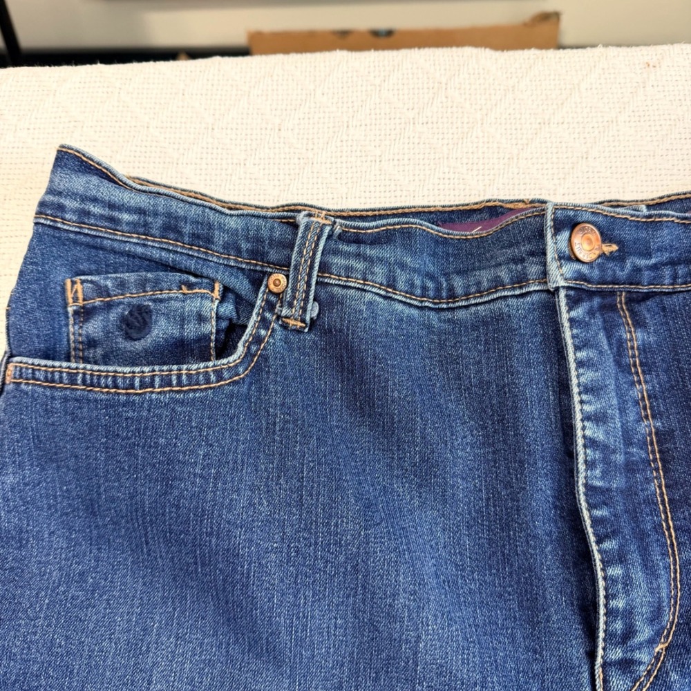 Gloria Vanderbilt Amanda High Rise Straight Leg Jeans Dark Wash Size 16 Average